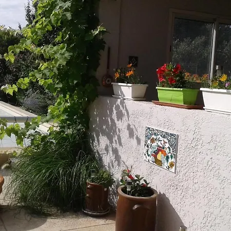 Michele Et Didier Lin Bed & Breakfast