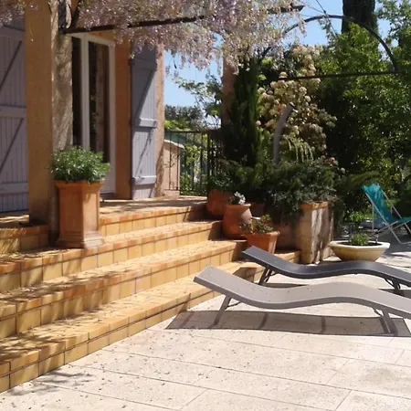Michele Et Didier Lin Bed & Breakfast Saint-Laurent-d'Aigouze